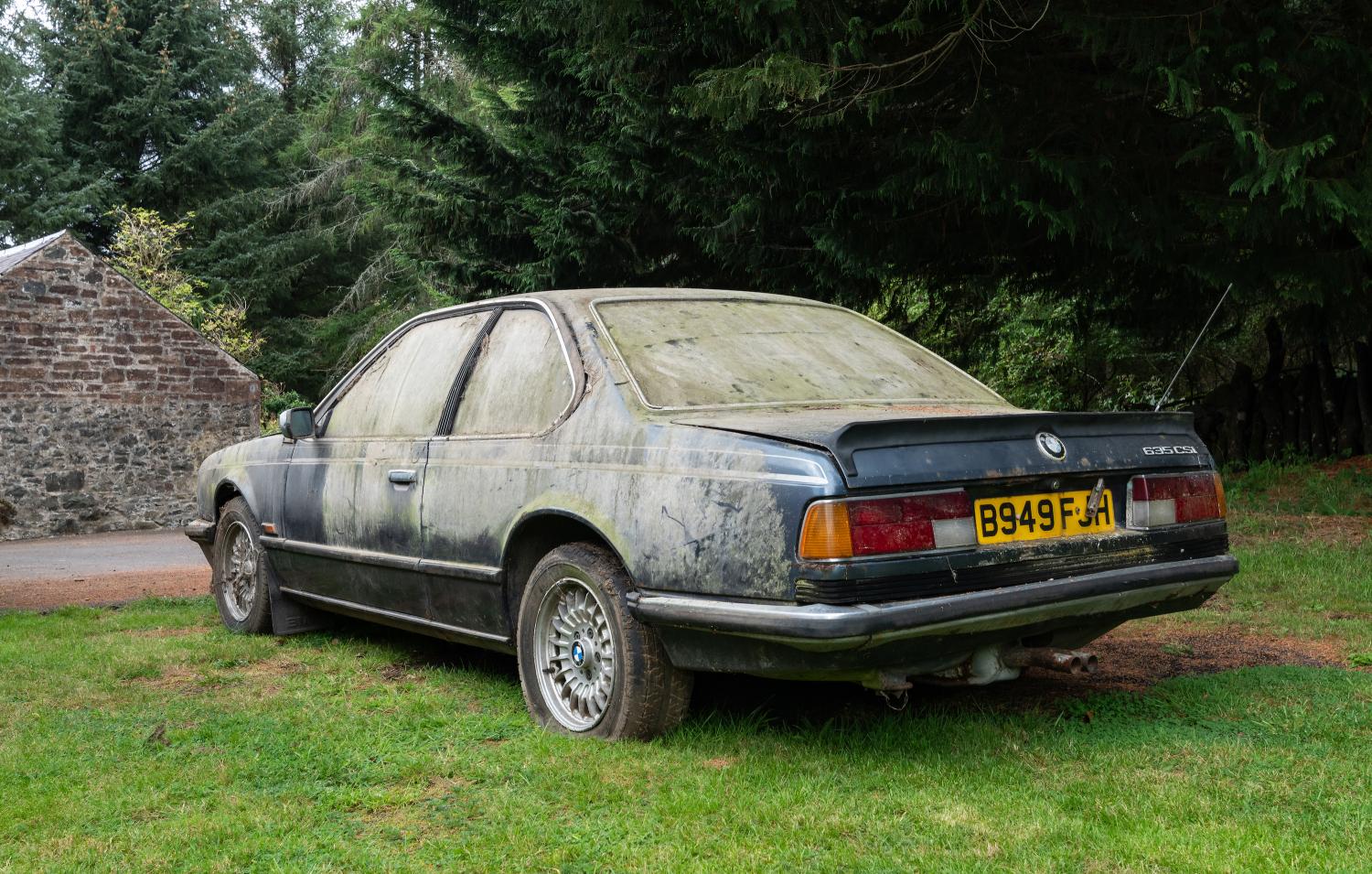 Roll Up Your Sleeves And Save This Crusty BMW 635CSi Barn Find