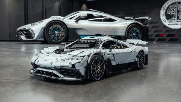 This 1:8 Radio-Controlled Not-Lego Mercedes-AMG One Has a KERS 